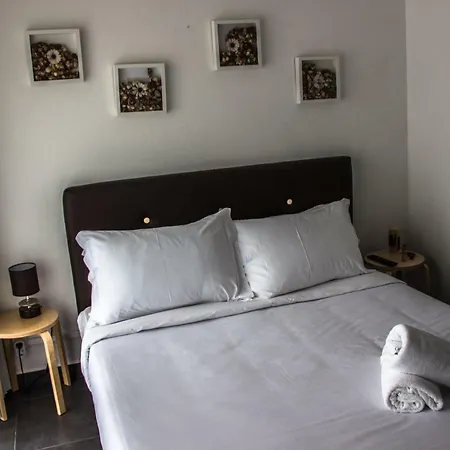 Nine Senses Guest house Furadouro
