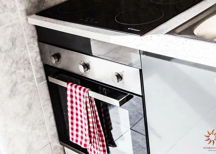 Nine Senses Furadouro